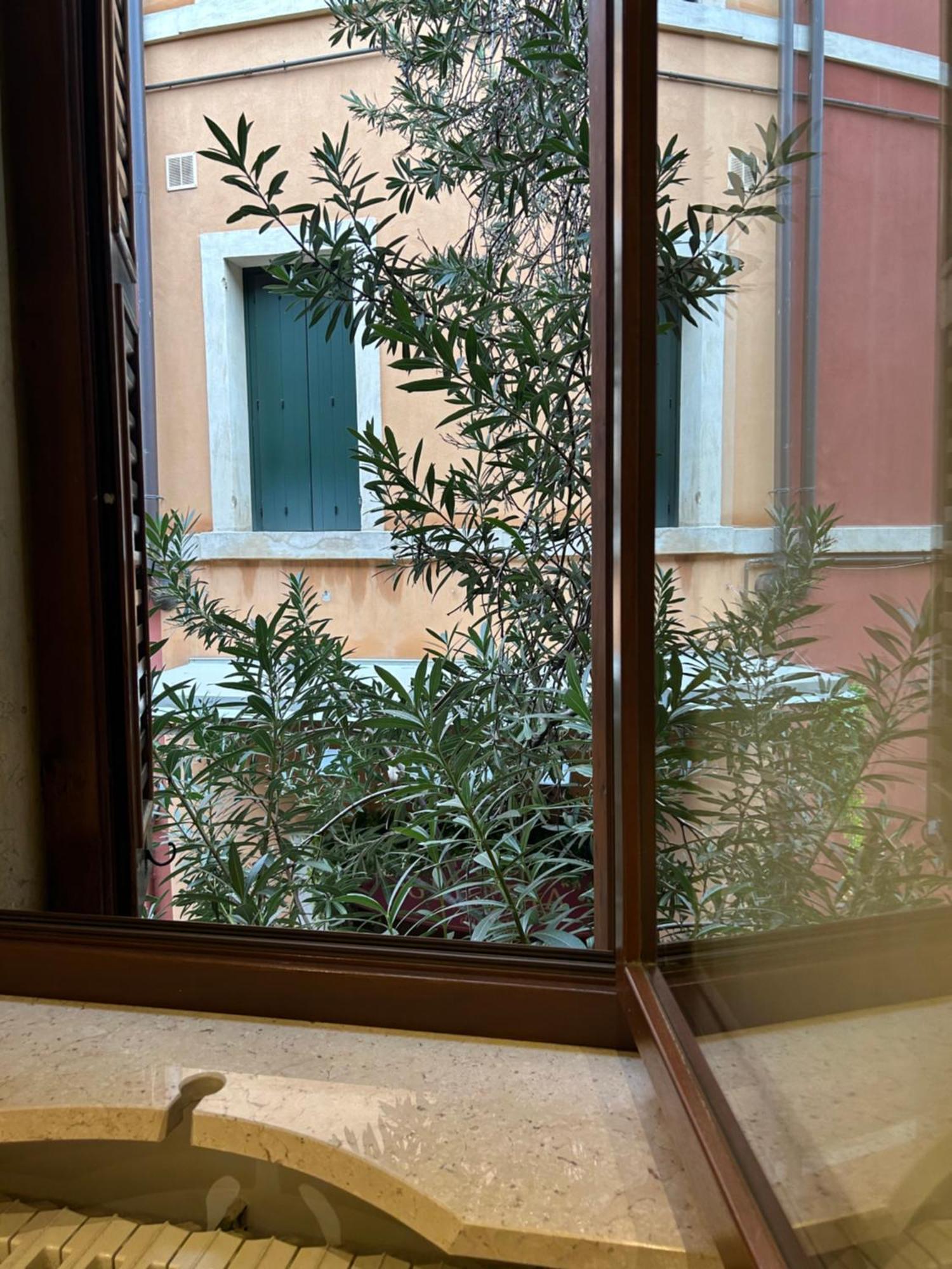 Residenza Della Samaritana Classici Vérone Extérieur photo